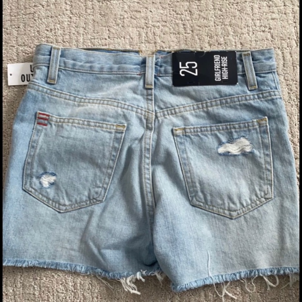 BDG GIRLFRIEND HIGH-RISE DENIM SHORTS W/TAGS